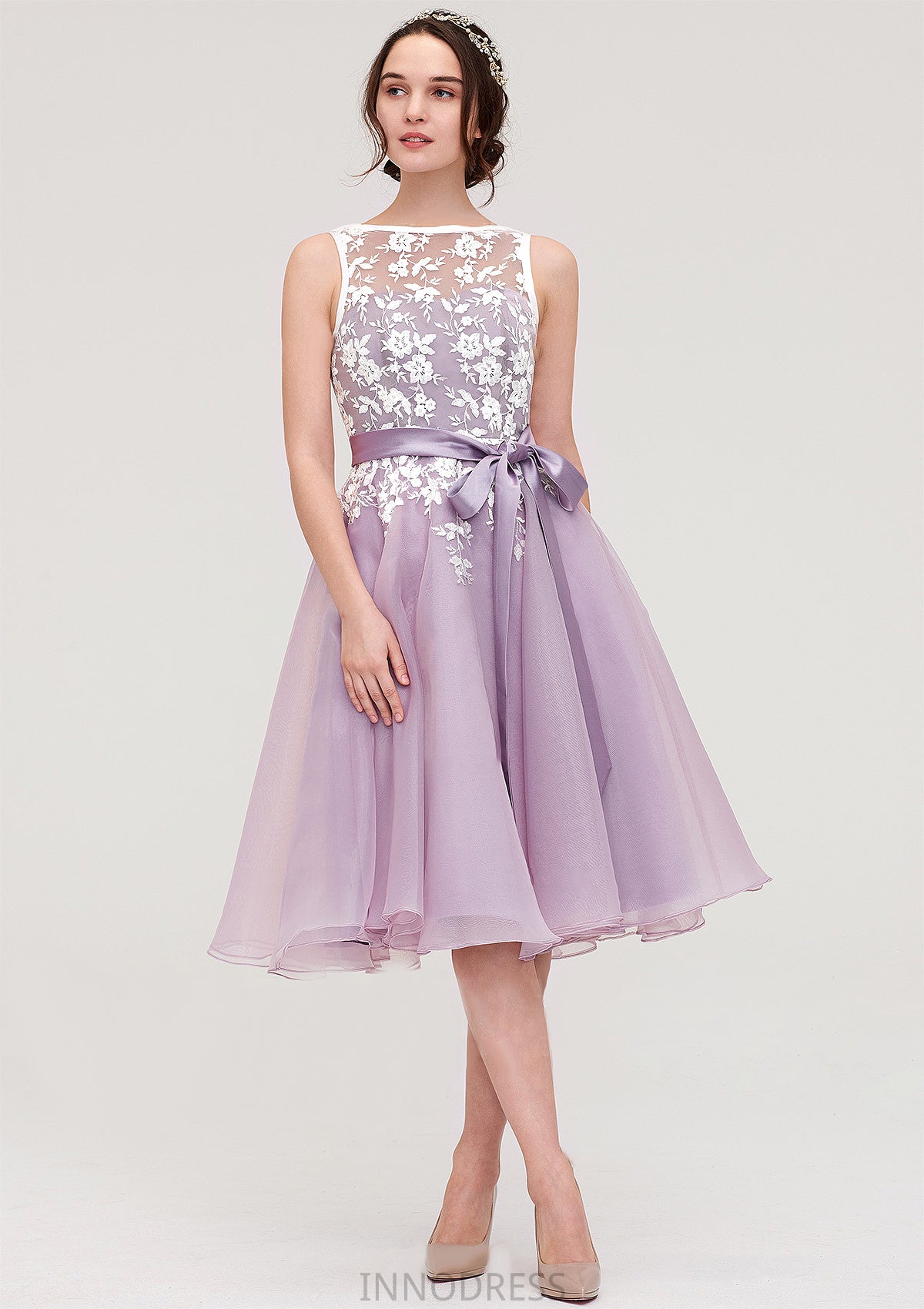 Bateau Sleeveless Organza Knee-Length A-line/Princess Bridesmaid Dresses With Sashes Lace Perla DPP0025358