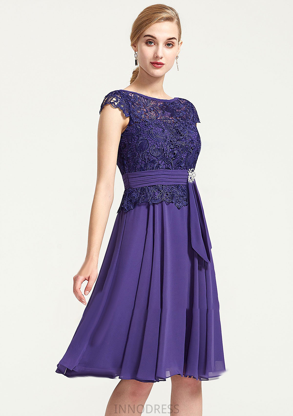 Sleeveless Bateau Knee-Length A-line/Princess Chiffon Bridesmaid Dresses With Rhinestone Appliqued Sashes Mignon DPP0025496