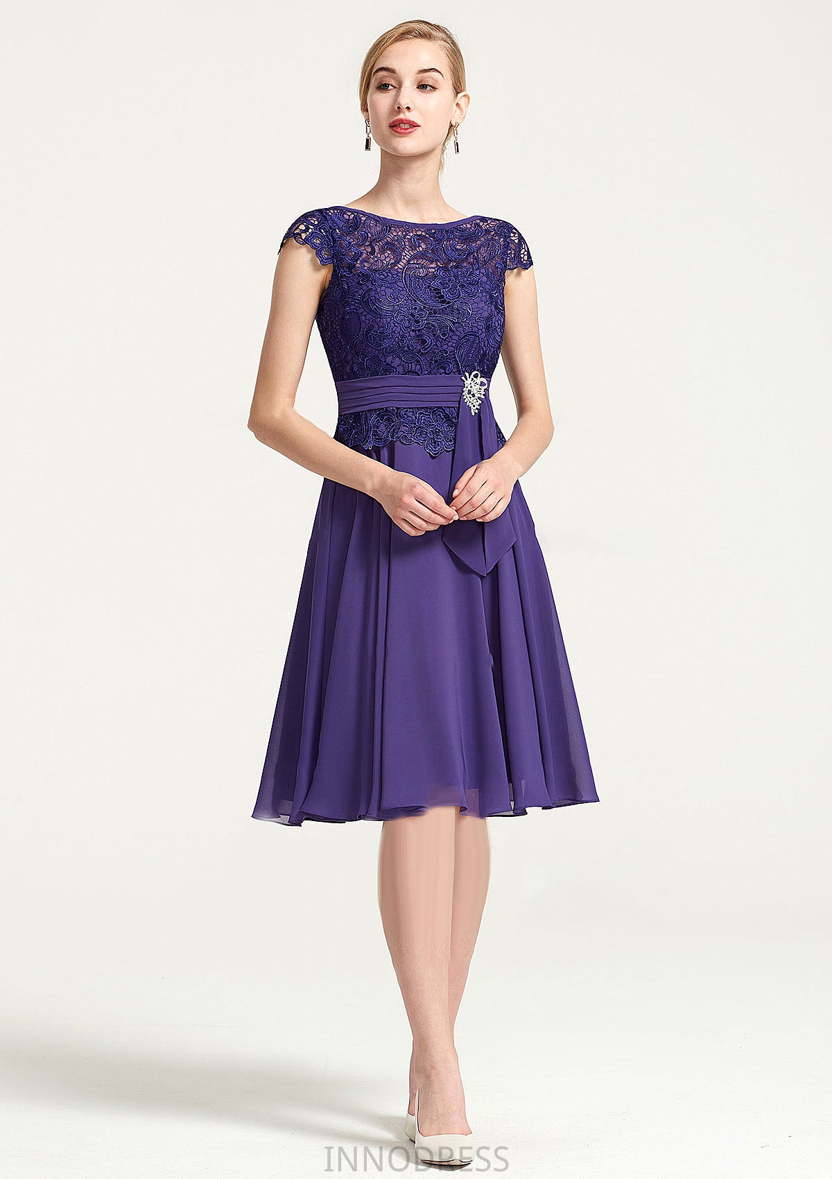 Sleeveless Bateau Knee-Length A-line/Princess Chiffon Bridesmaid Dresses With Rhinestone Appliqued Sashes Mignon DPP0025496