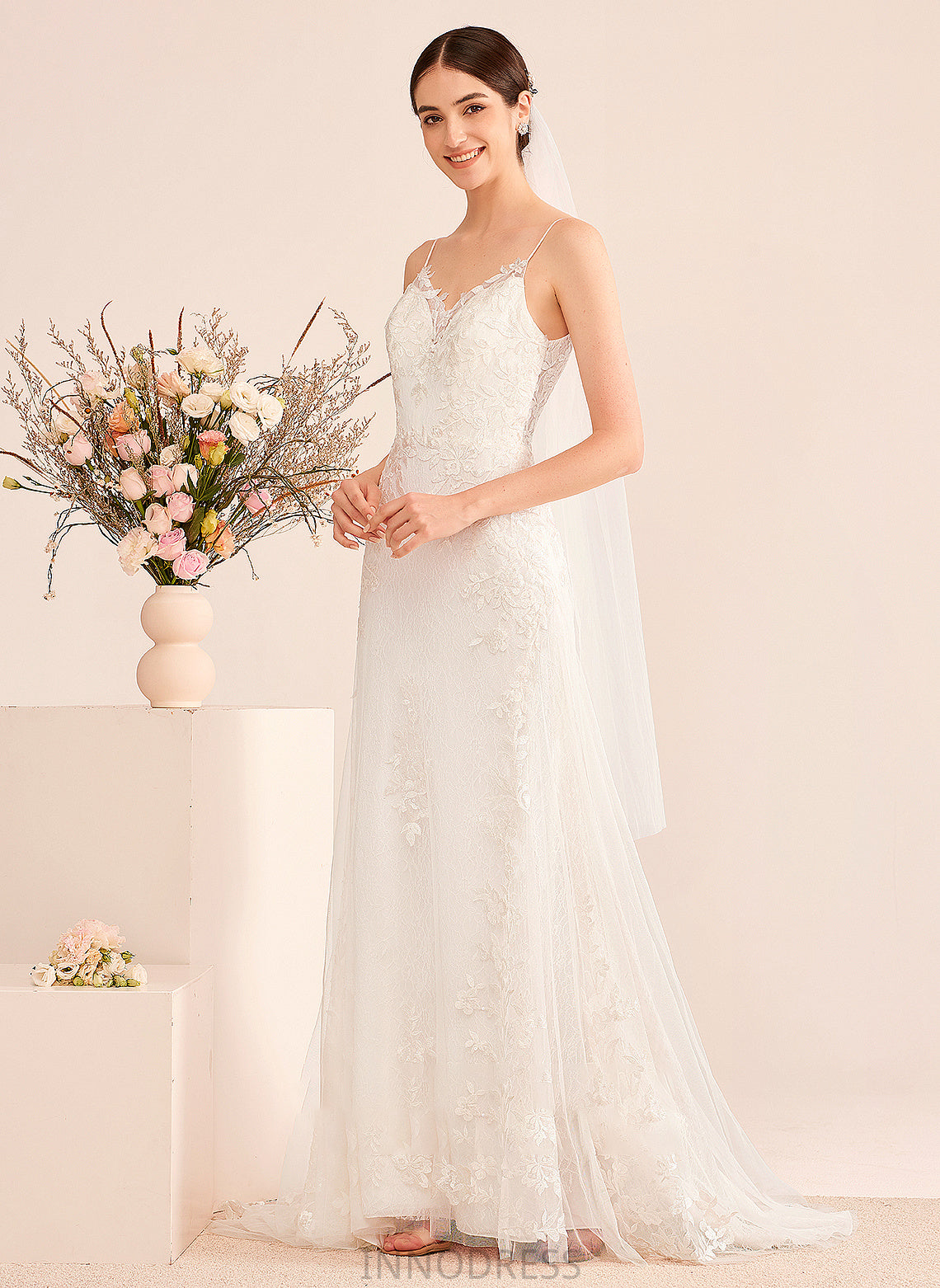 Wedding Court Dress Sequins Elaine Wedding Dresses Train With V-neck A-Line