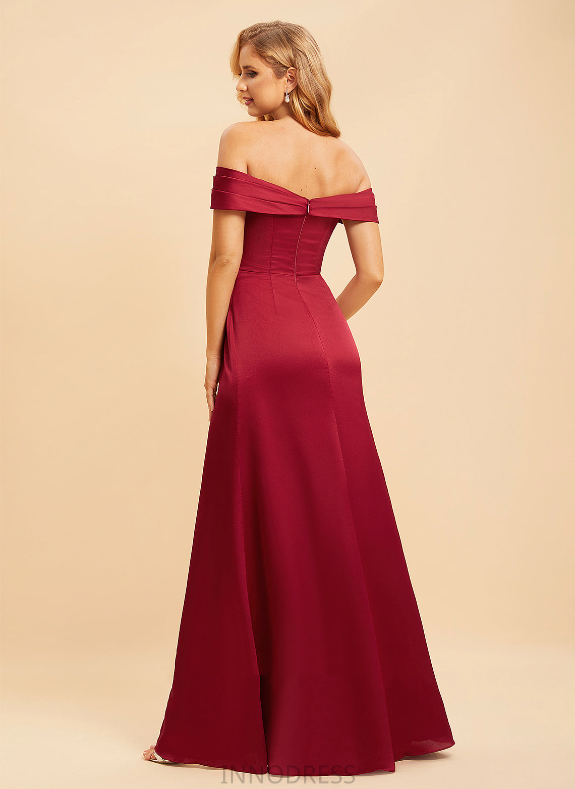 Neckline Floor-Length Silhouette Embellishment A-Line Length Off-the-Shoulder Fabric SplitFront Kyla Spaghetti Staps Sleeveless Bridesmaid Dresses