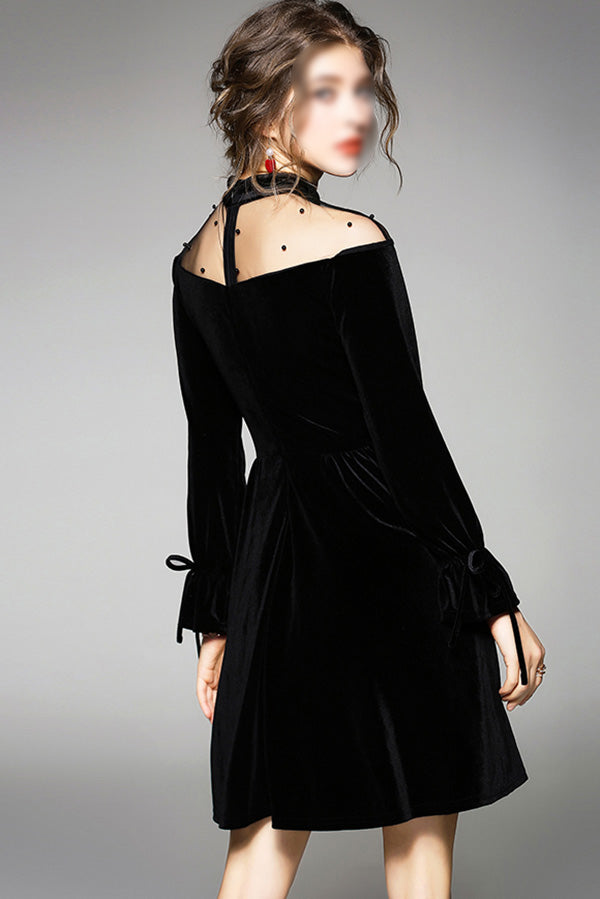 Charming Black Round Neck Long Sleeves A Line Homecoming Dresses