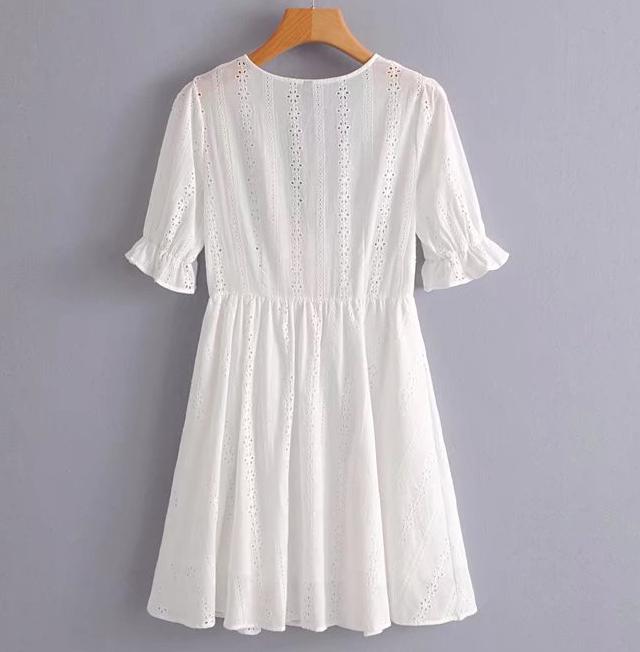 White Deep V-Neck Flared Sleeves Short Makena Homecoming Dresses 1151