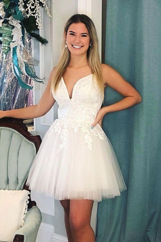 White A-Line Short Kim Homecoming Dresses Lace Appliques 23402