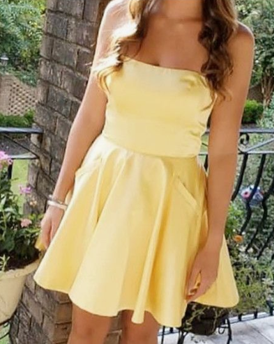 Strapless Tiara Homecoming Dresses Short Yellow 2024 Cheap 2460