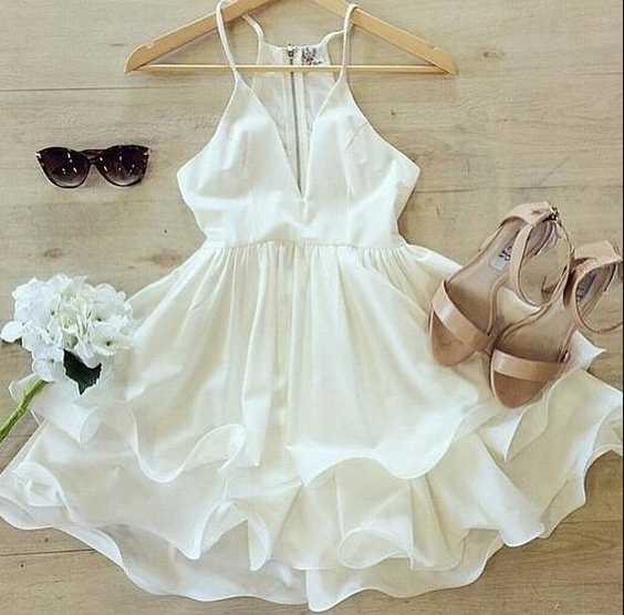 Simple Spaghetti Straps Deep V Neck Short Homecoming Dresses Sidney 370