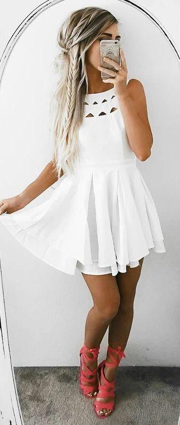 Cutout Mini Ivory Gwendolyn Homecoming Dresses 3819