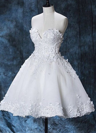 Chic Sweetheart White Gillian Homecoming Dresses Lace Short 879